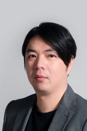 Keng-Ming Chang backdrop