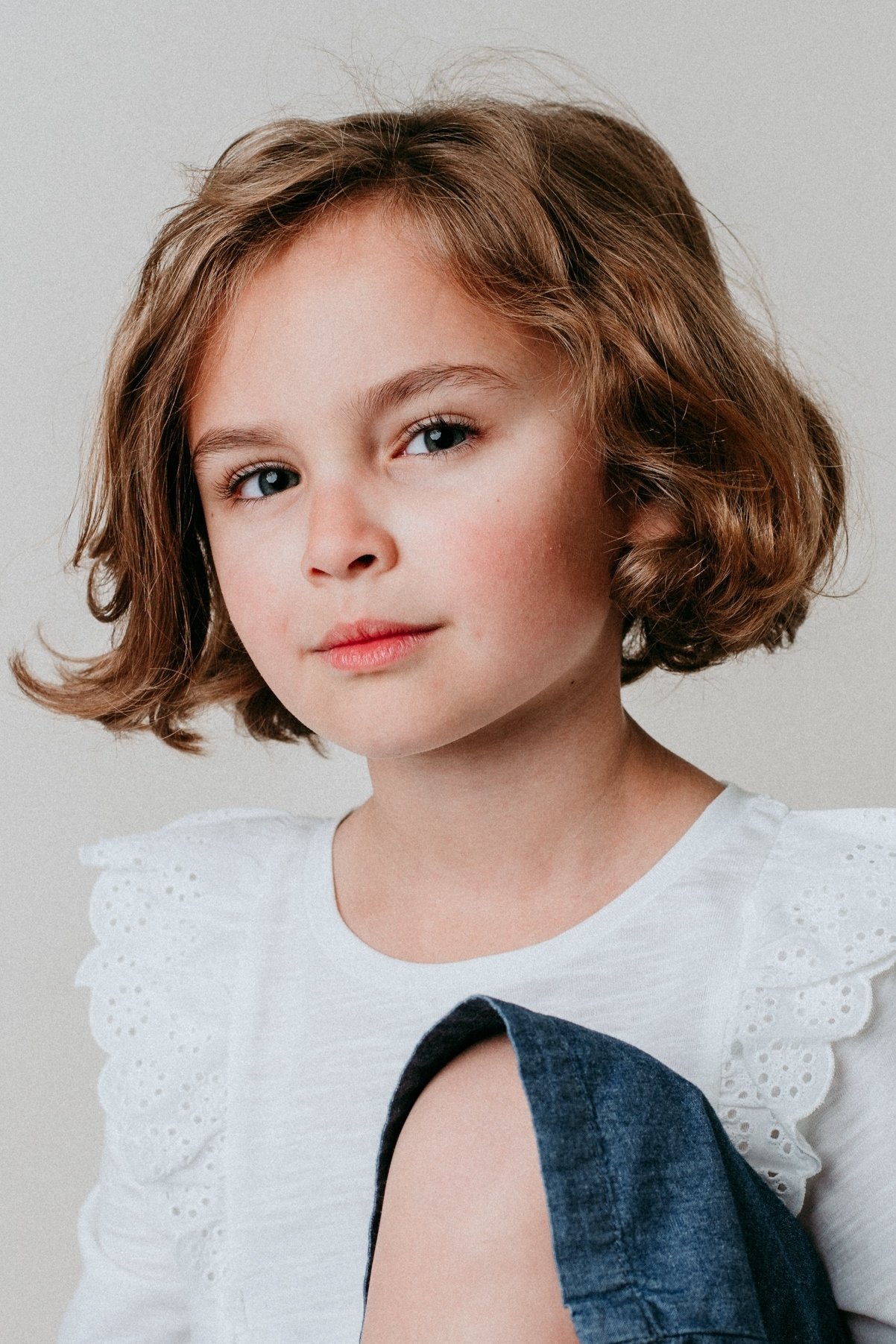 Jayda Eyles backdrop