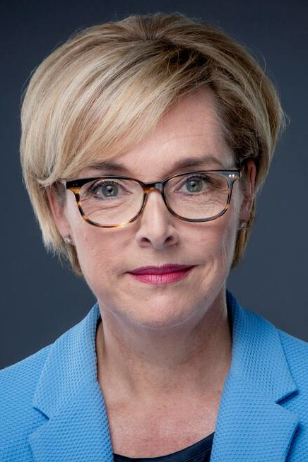 Sophie Thibault backdrop