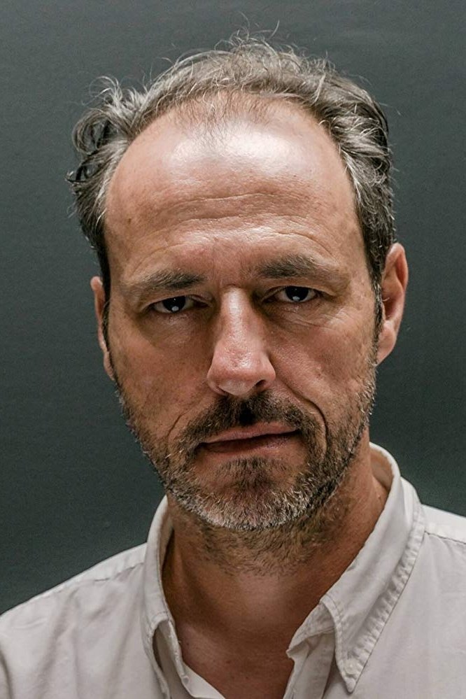 Dimitris Tsilinikos backdrop