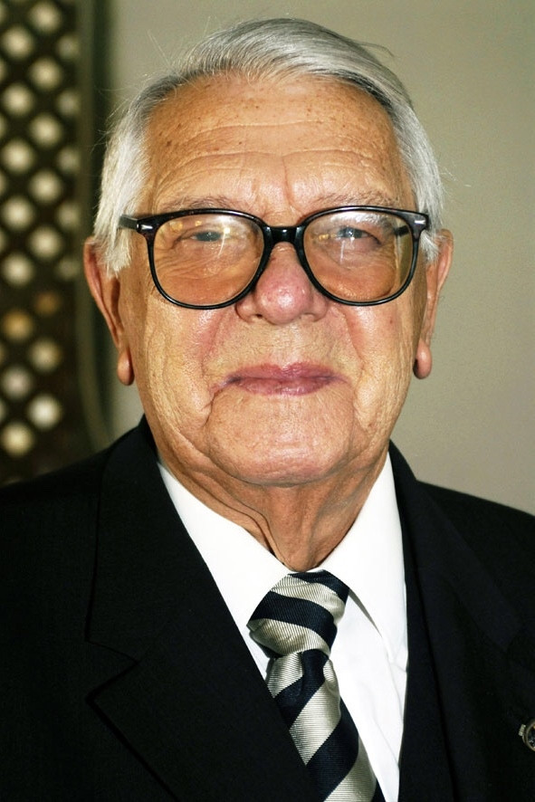 Couto Viana backdrop