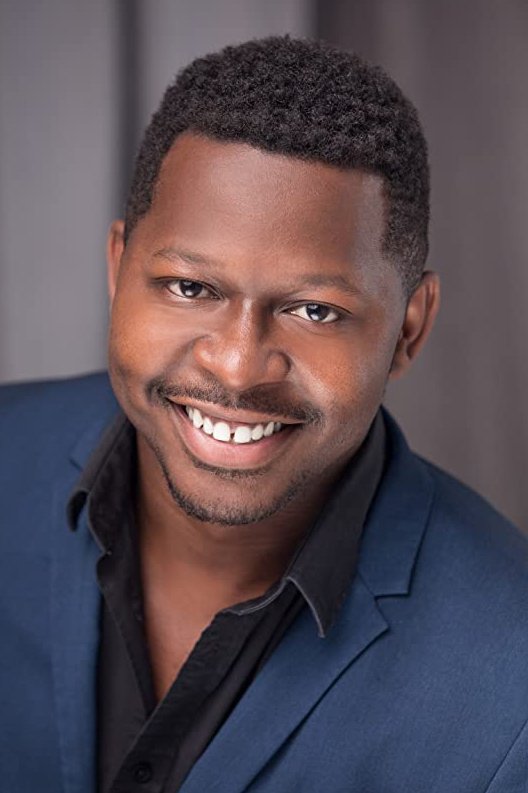 Shawntae Hughes backdrop