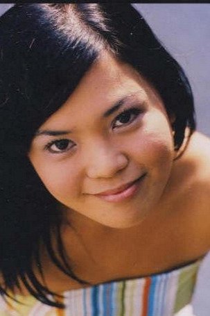 Aura Carcueva backdrop