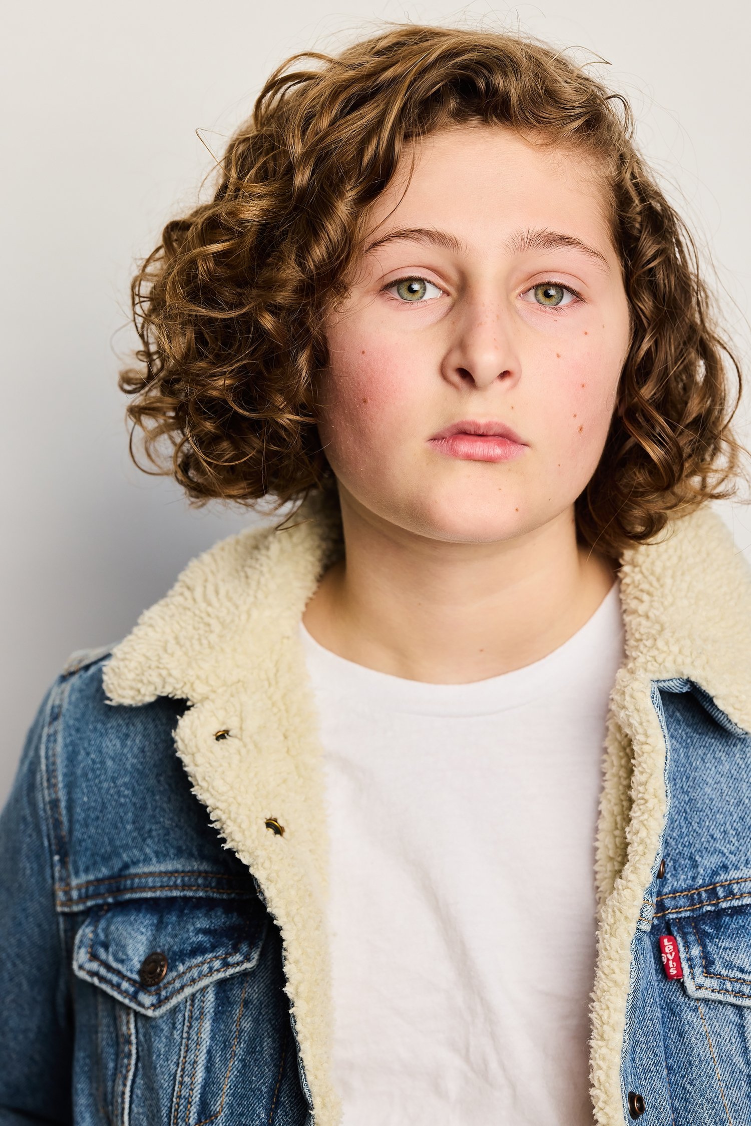 Sasha Knight backdrop