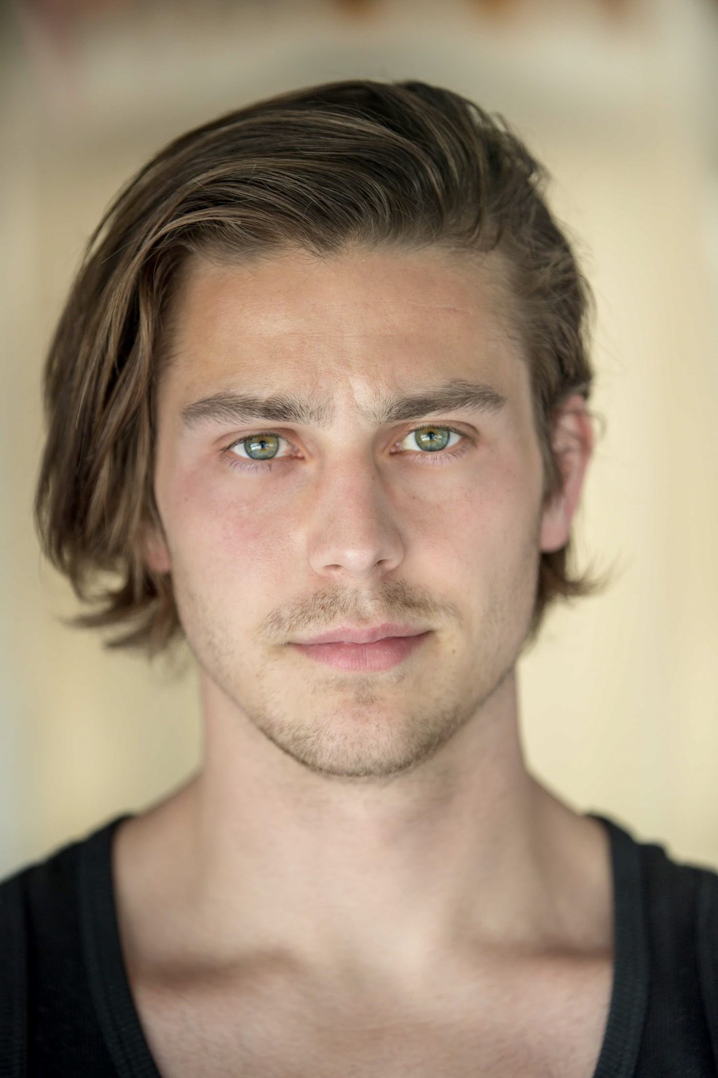 Chas Laughlin backdrop