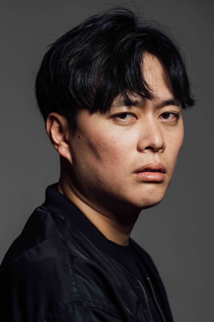 Park Ji-soo backdrop