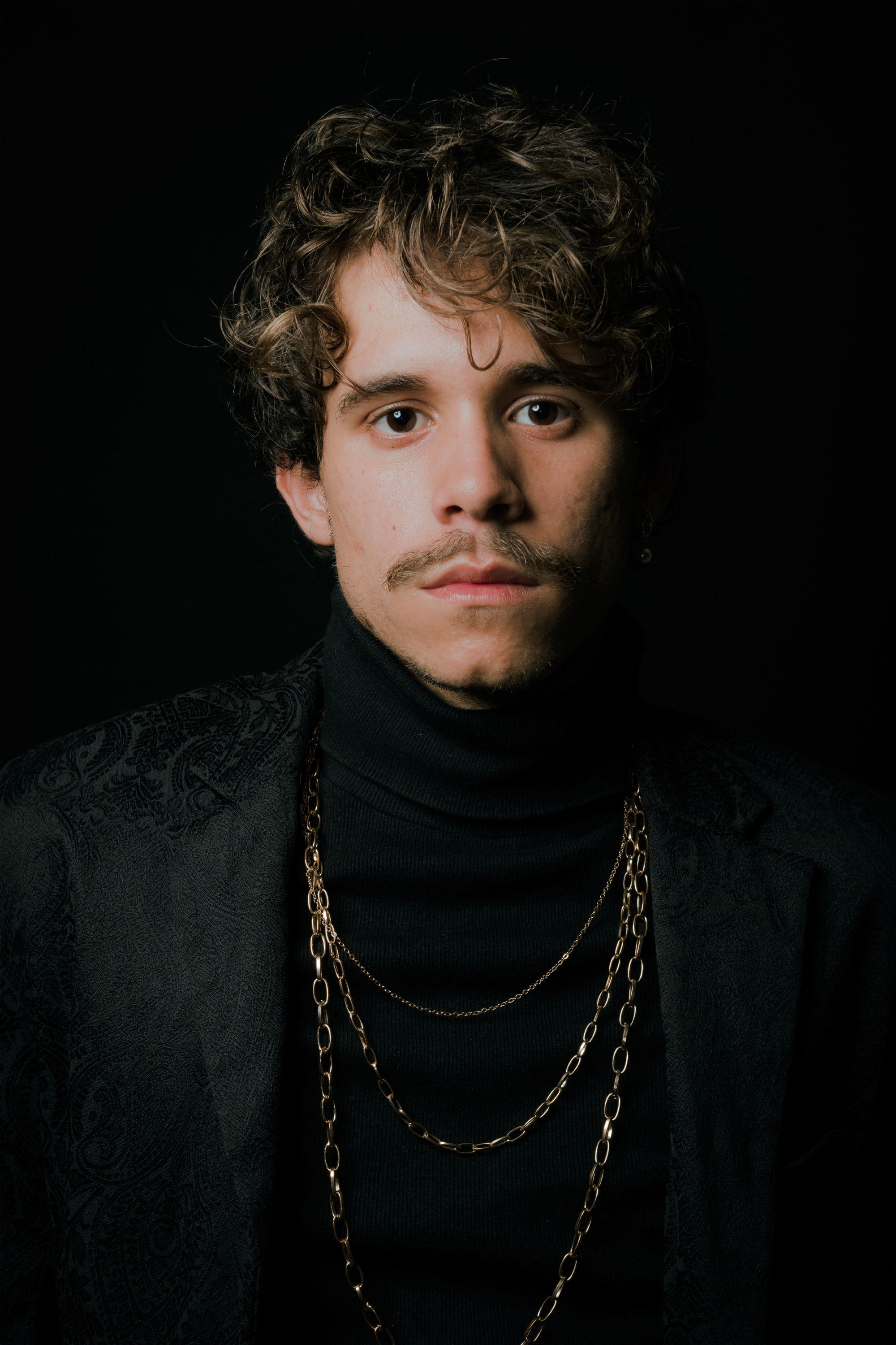 Pedro Ferreira backdrop