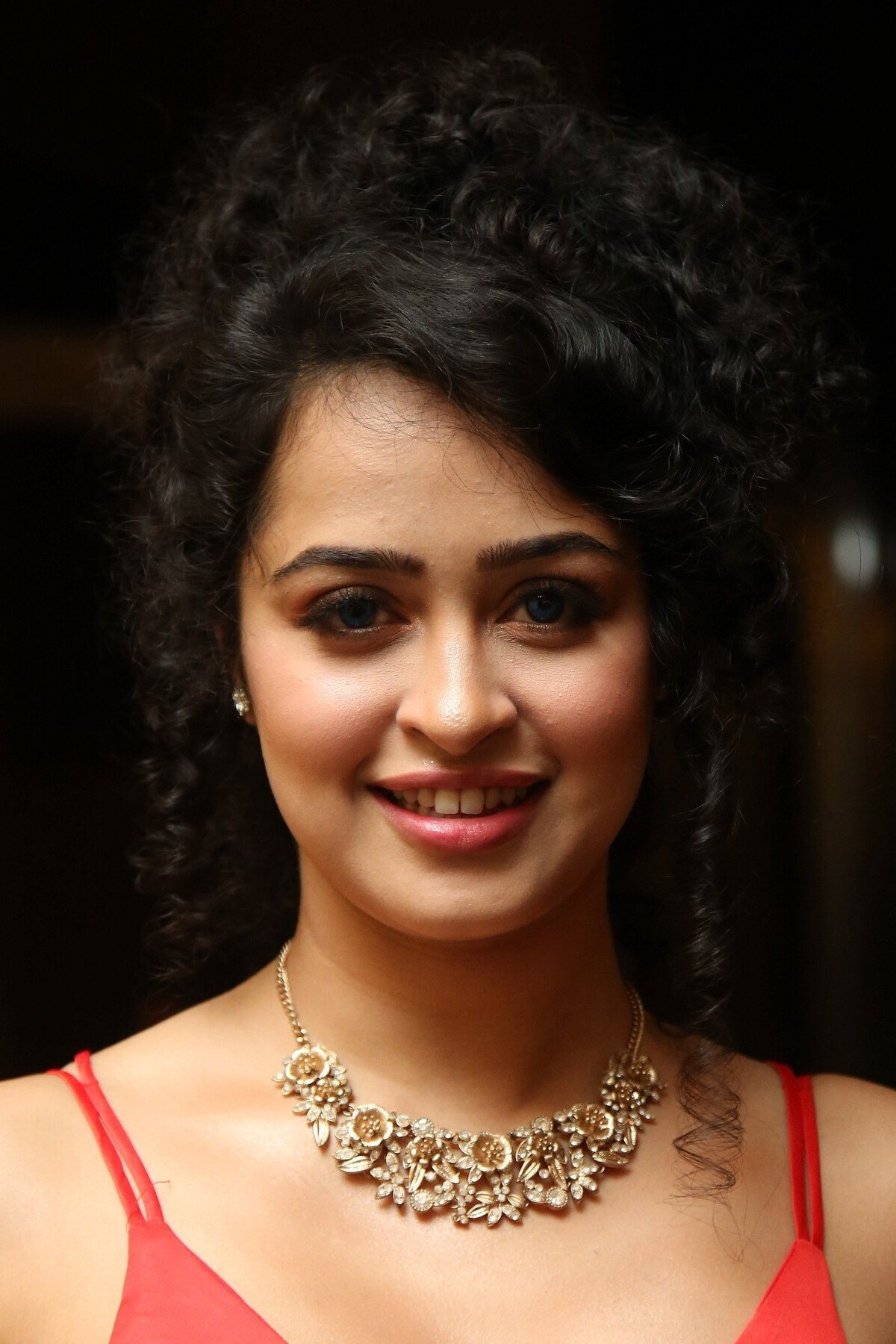 Apsara Rani backdrop