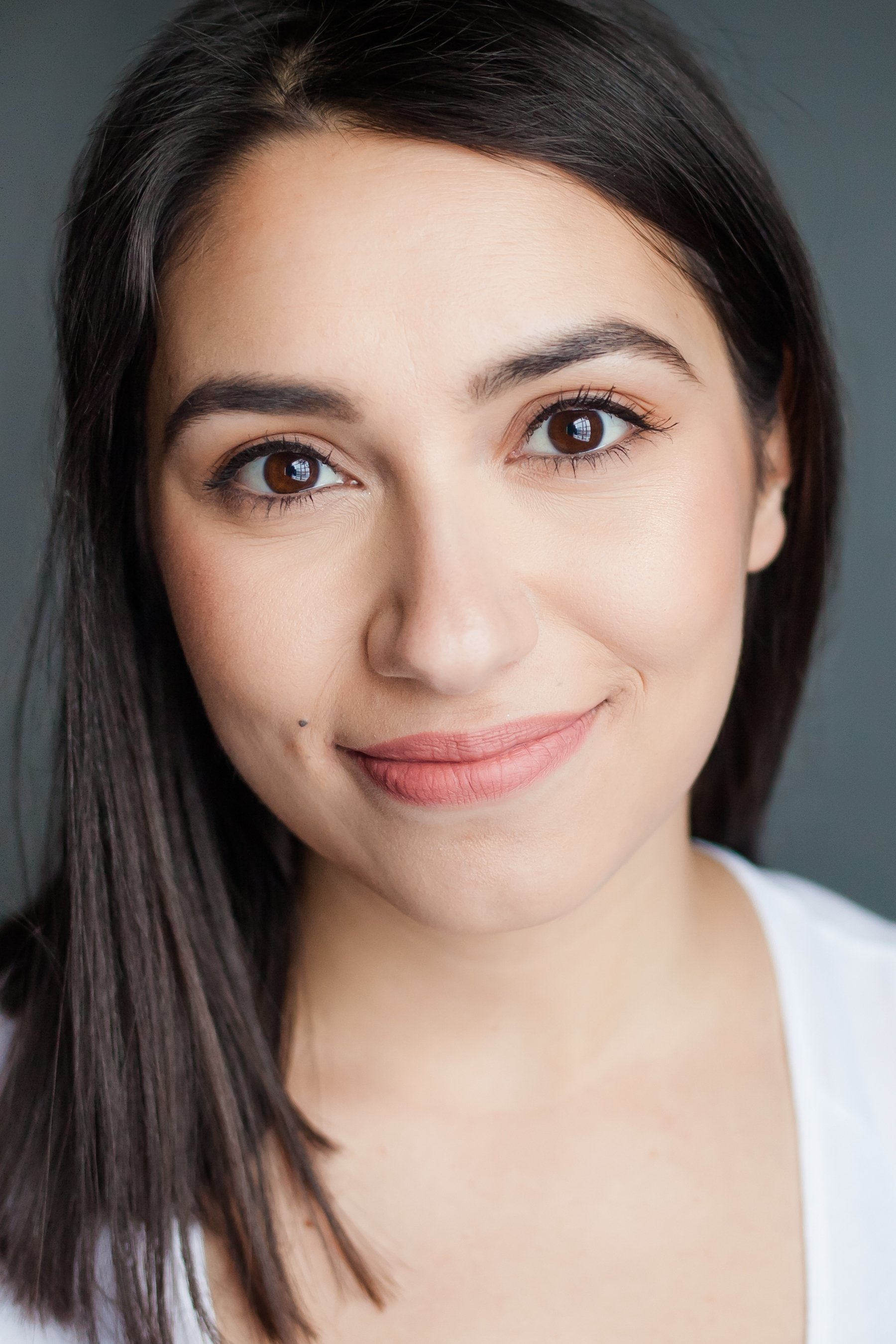 Shadee Vossoughi backdrop