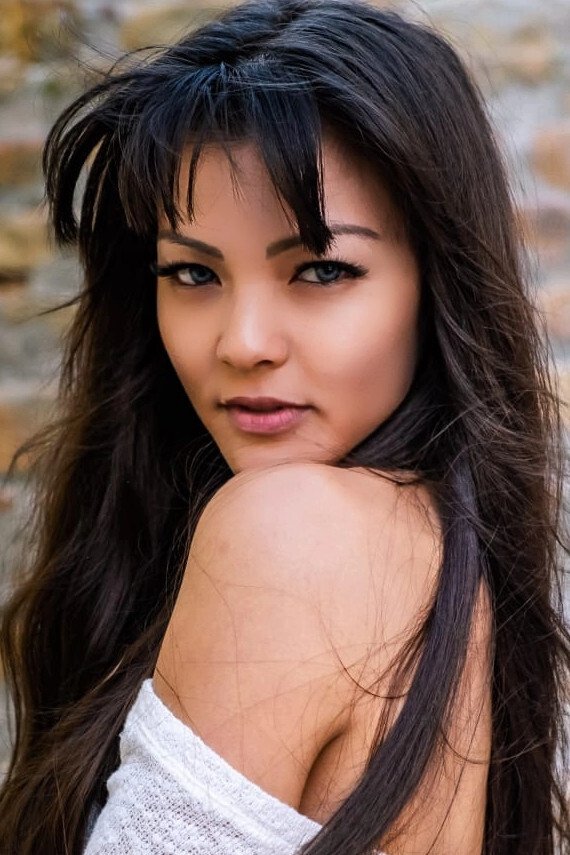 Jenny Umbhau backdrop