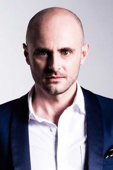 Nicholas Tamagna backdrop