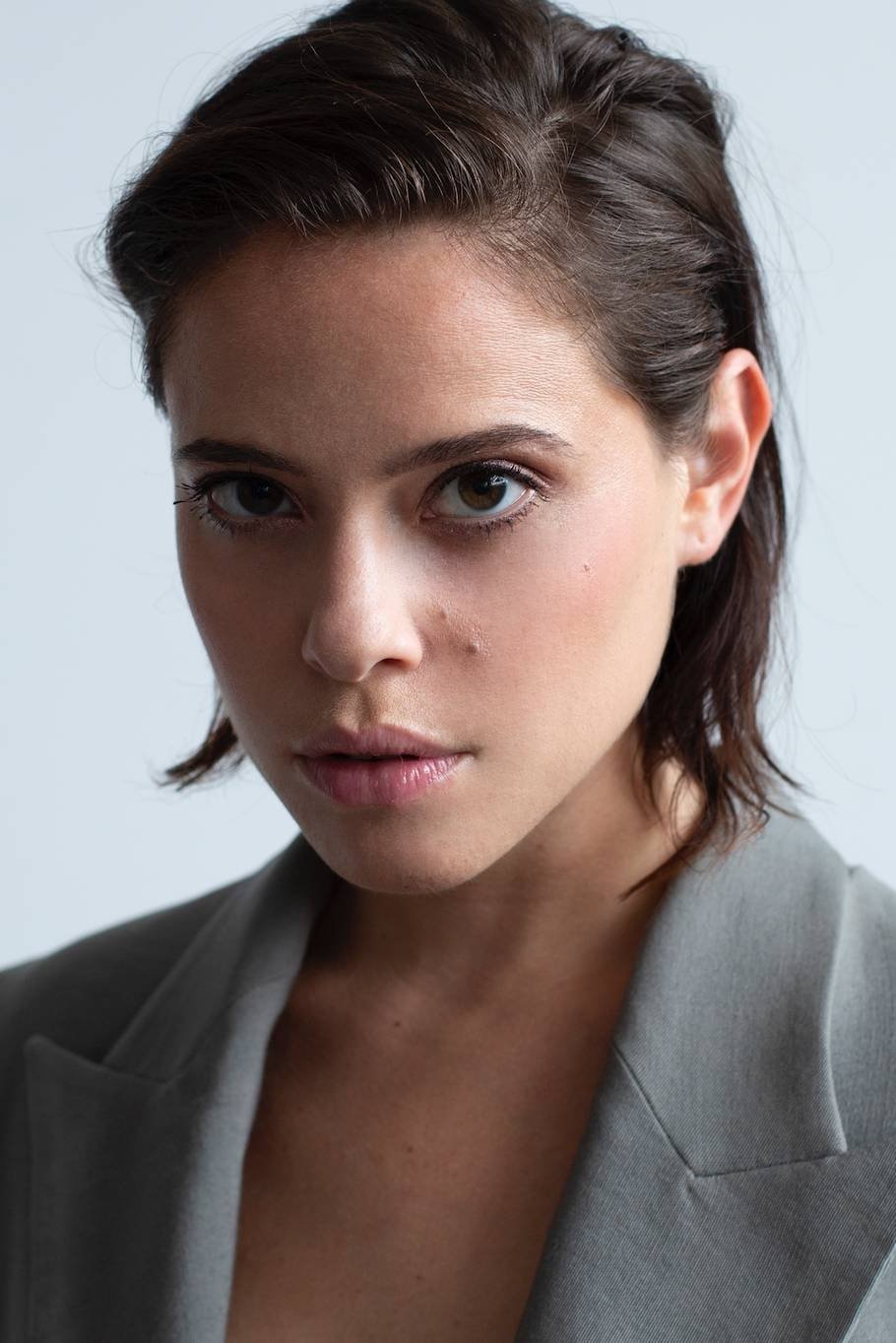 Giorgia Faraoni backdrop