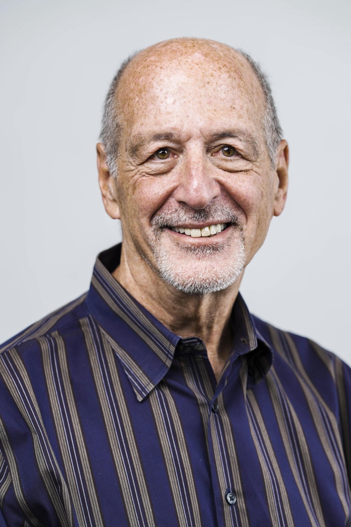 Gary Maniloff backdrop