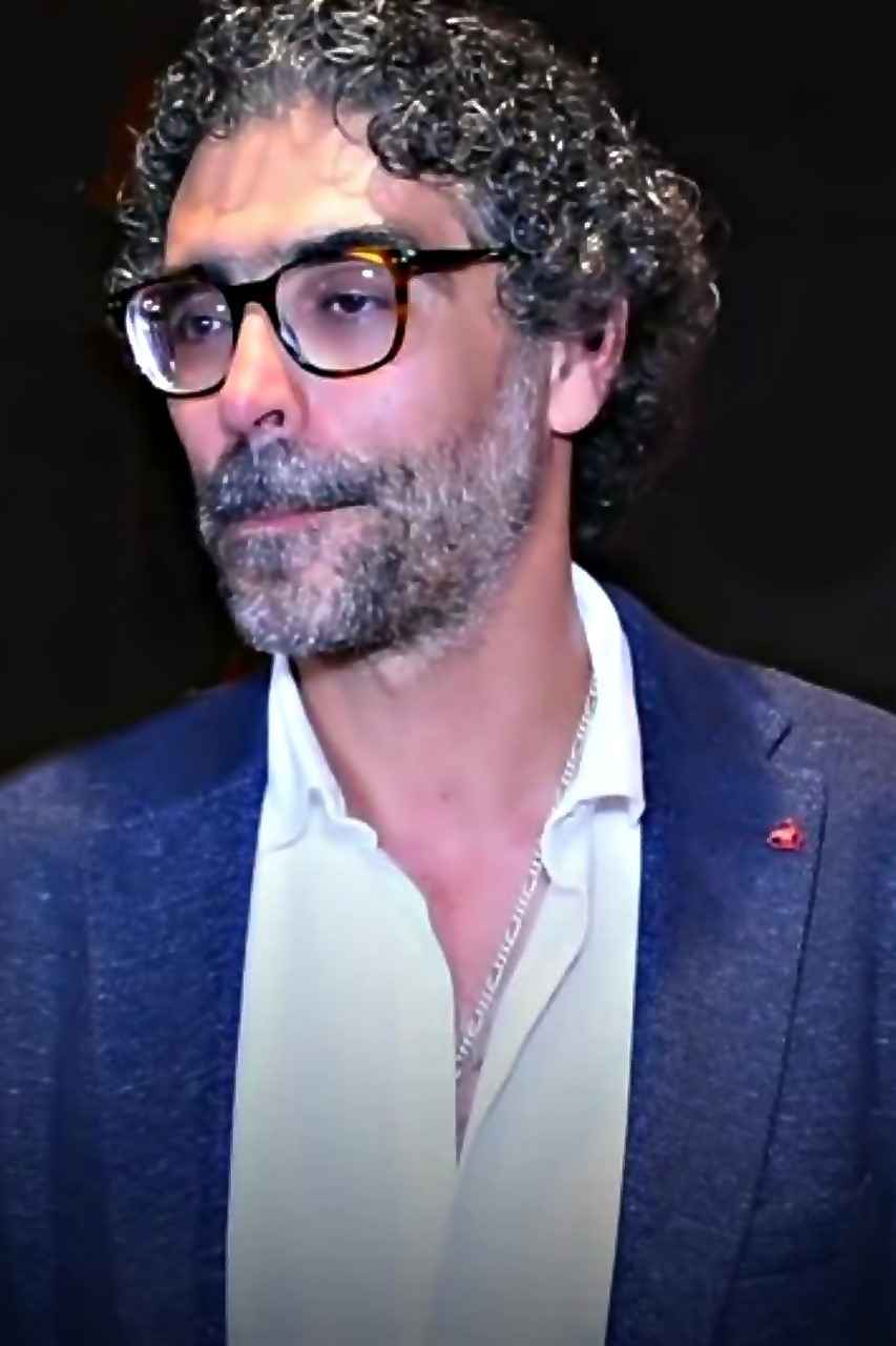 Ahmad Alaa Aldeeb backdrop