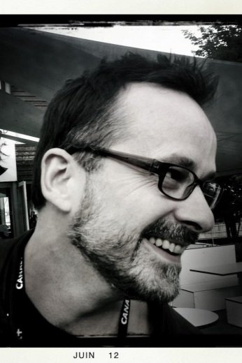 Guillaume Mautalent backdrop