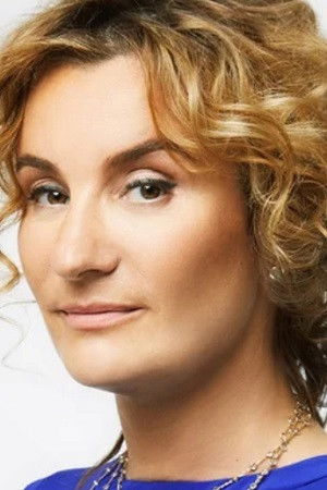 Yuliana Slashcheva backdrop