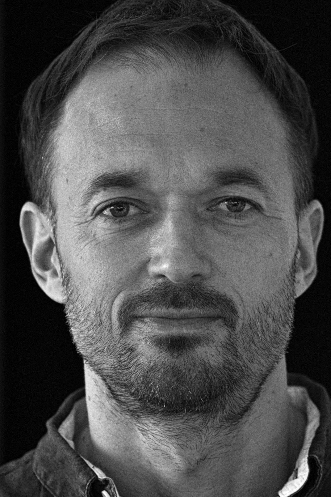 Inuk Silis Høegh backdrop