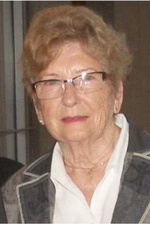 Alodia Witaszek backdrop