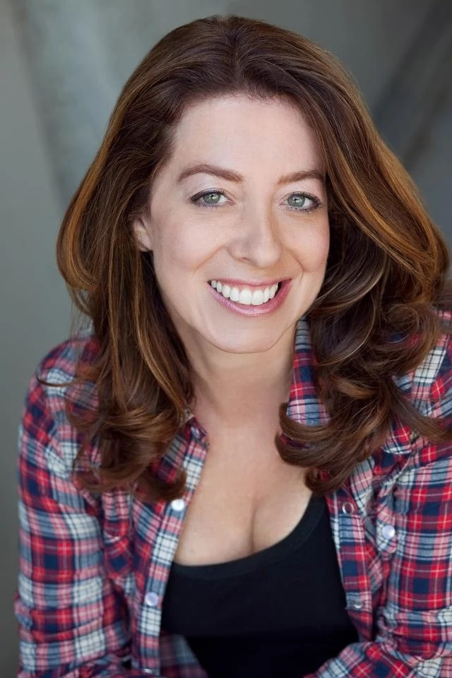 Joanna Shelmidine backdrop