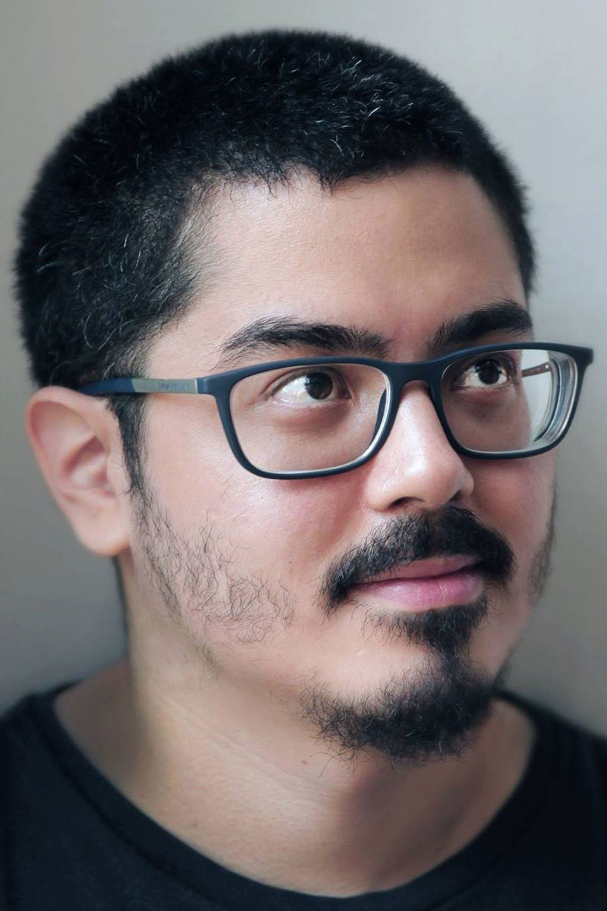 Olavo Ribeiro backdrop