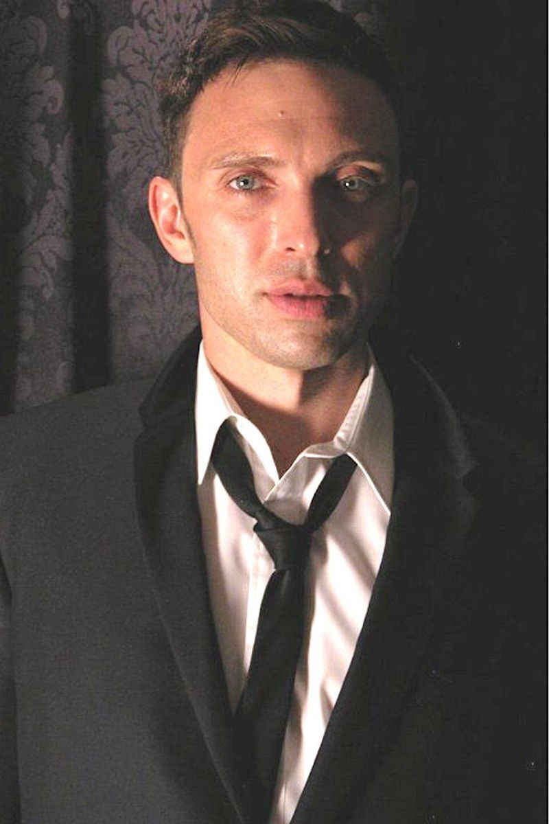 D'Arsi Drollinger backdrop