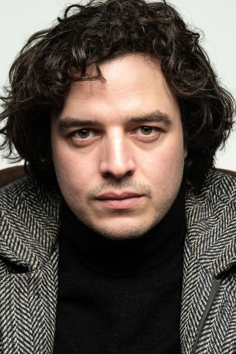 Tomás Wallenstein backdrop