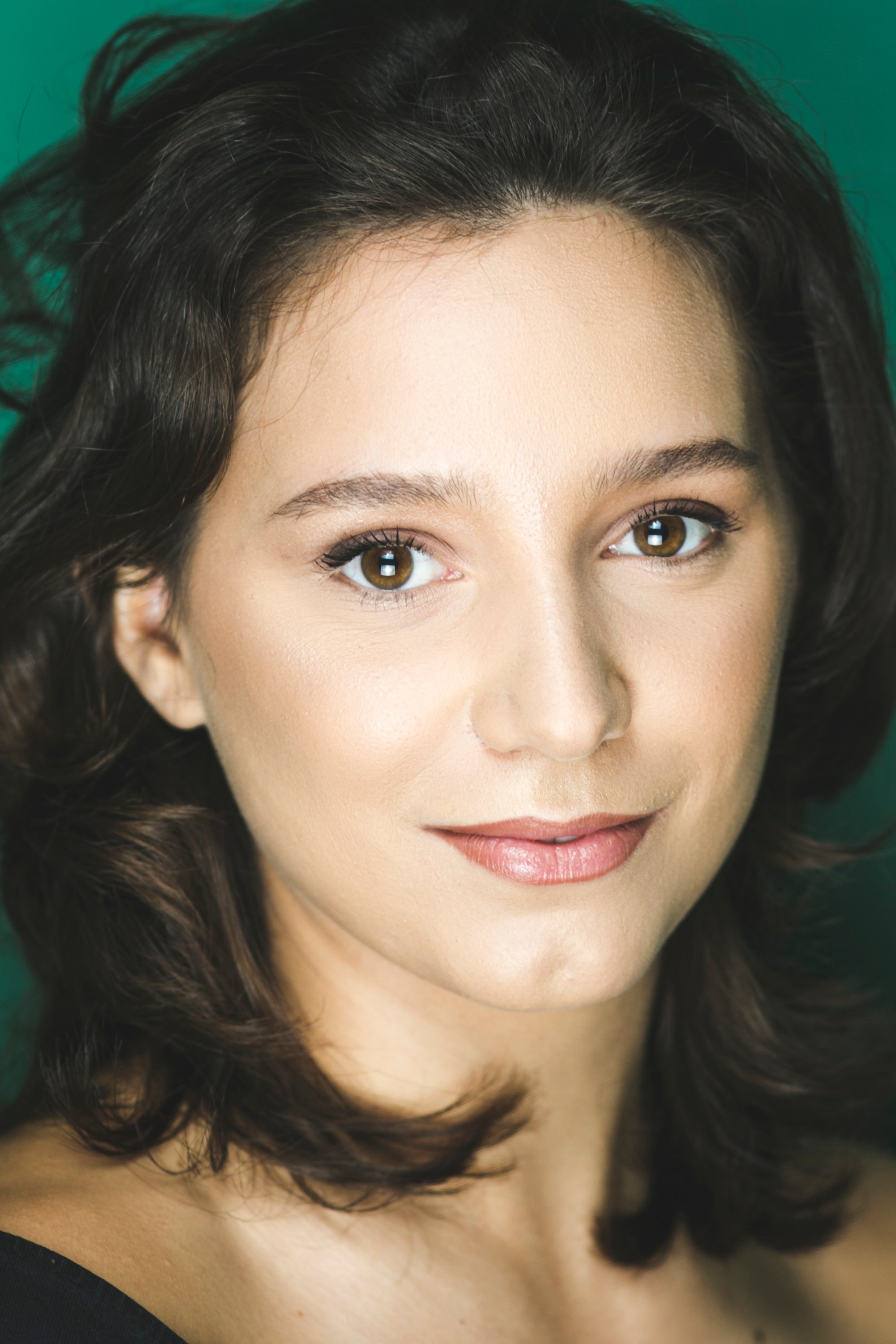 Adalgisa Manfrida backdrop