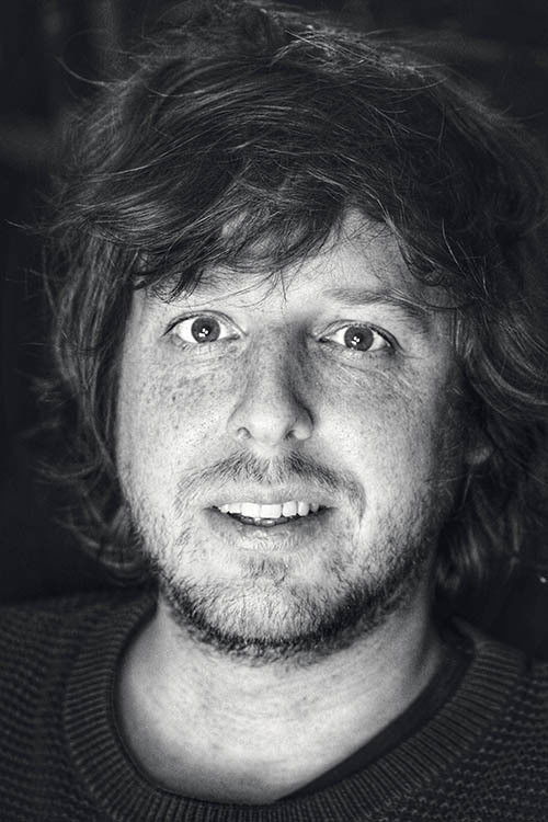 Georg Pelzer backdrop