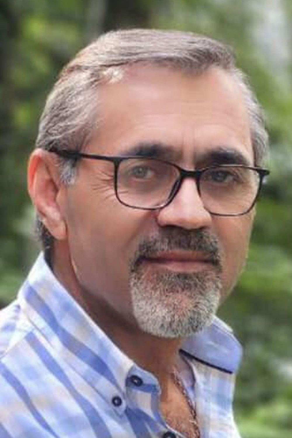 Hamza Agooshi backdrop