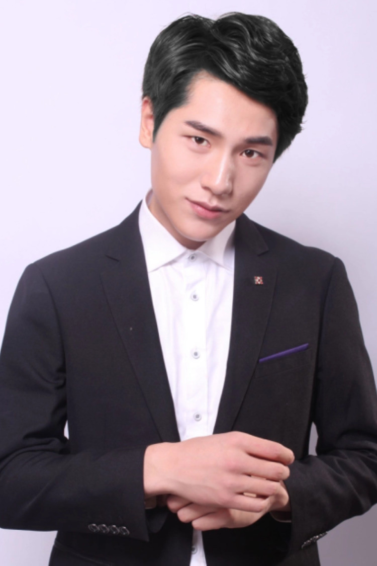 Li Sanshuai backdrop