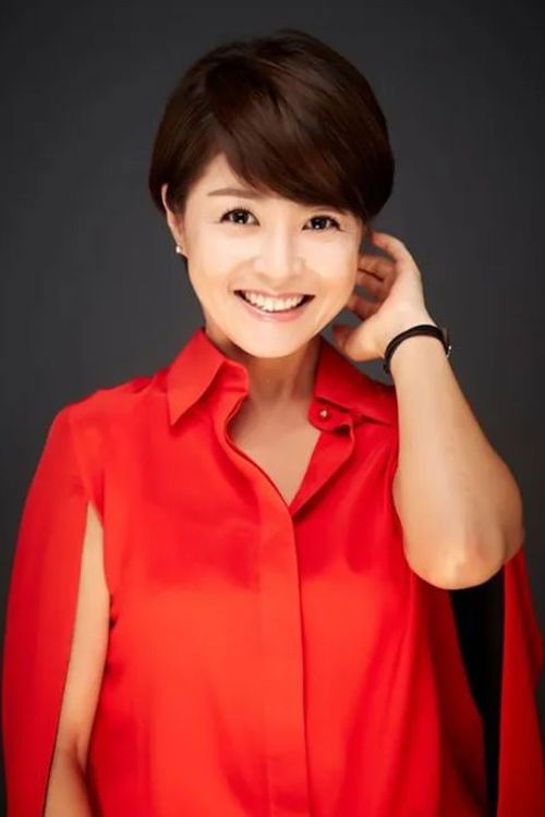 Lee Kyung-sim backdrop