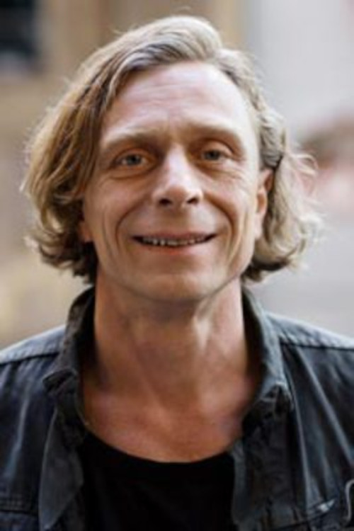 Uwe Schmieder backdrop