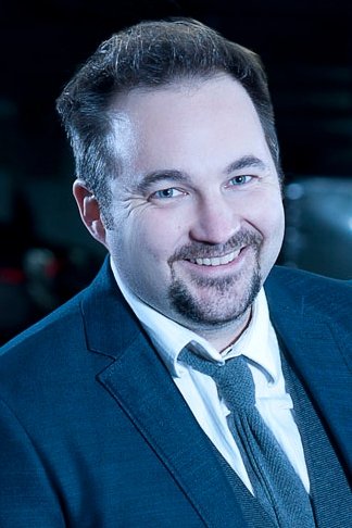 Stéphane Guertin backdrop