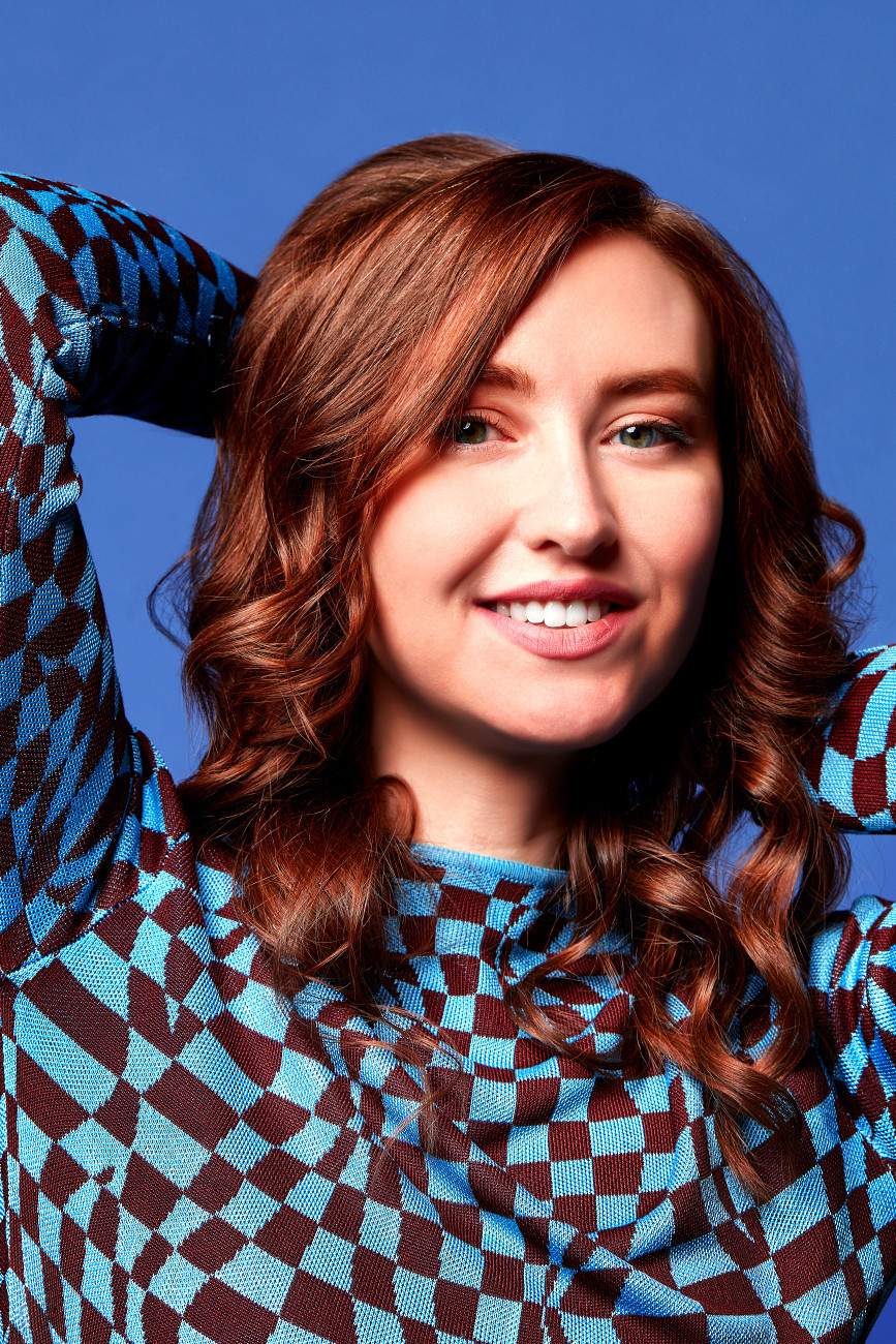 Nicole Bazuin backdrop