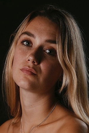 Jonna Blode Hanno backdrop