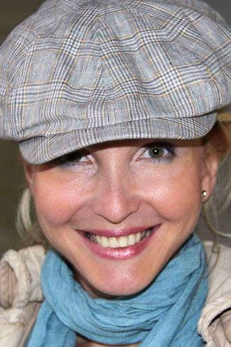 Irina Tomskaya backdrop