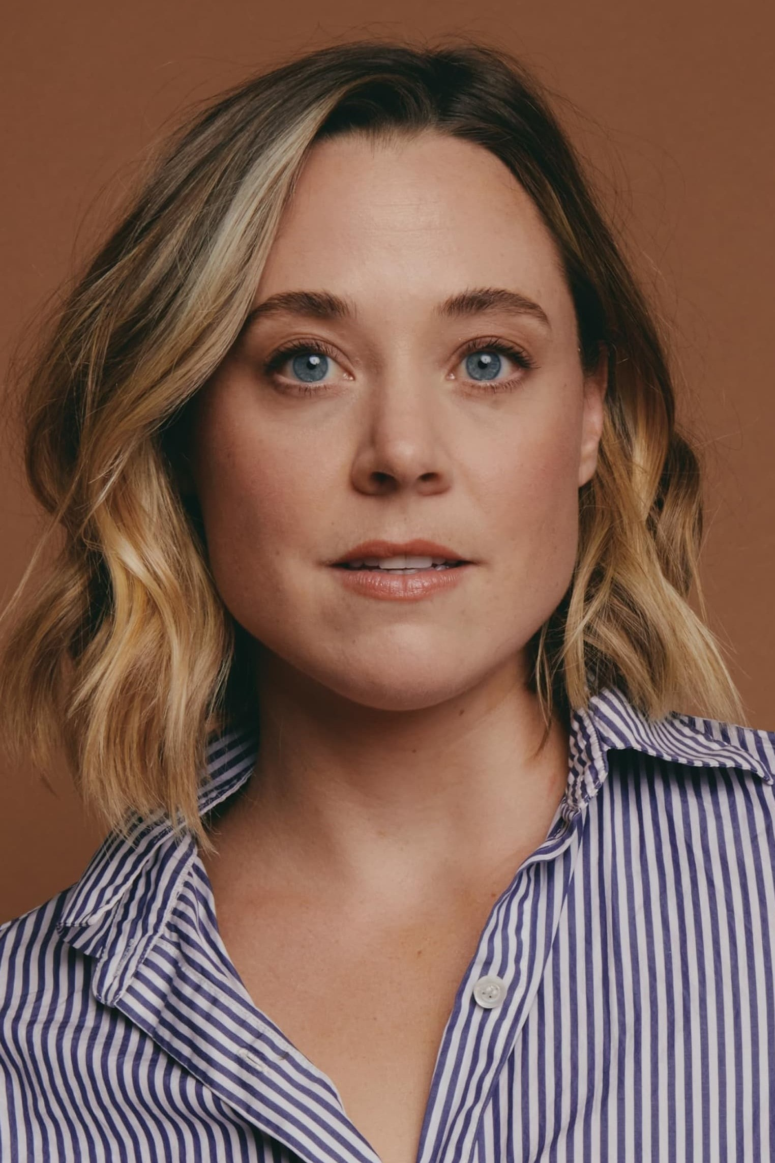 Erika Henningsen backdrop