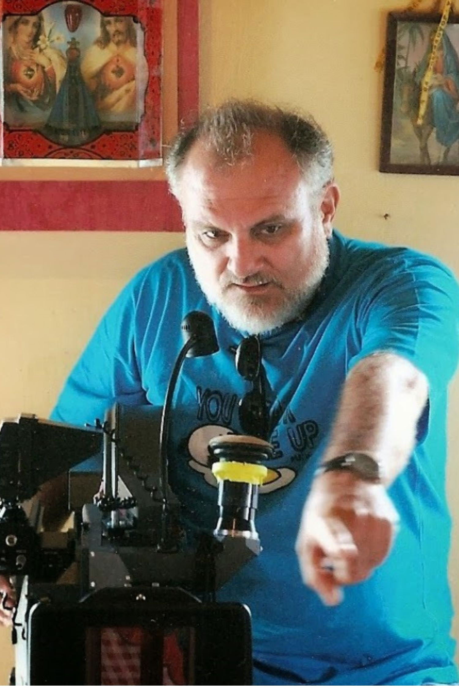 Marcus Villar backdrop