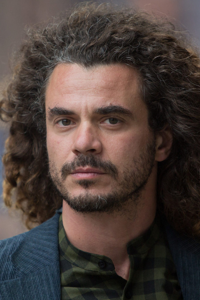 Thodoris Petropoulos backdrop