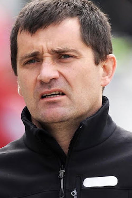 Toni Cuquerella backdrop