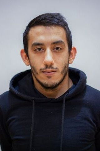 Rómeó Pápai backdrop