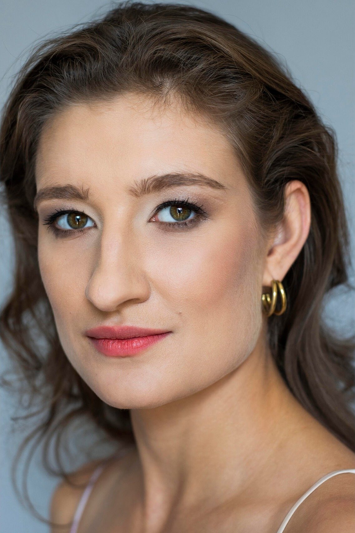 Anna Mészöly backdrop