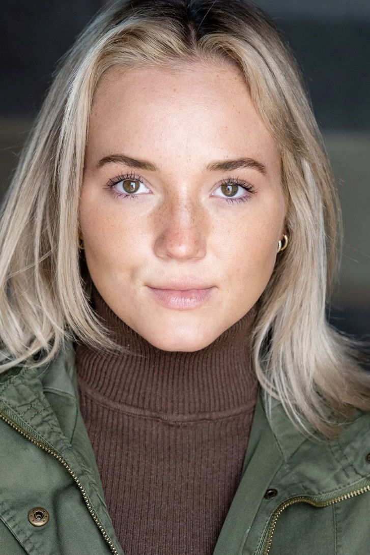 Carly Wilson backdrop