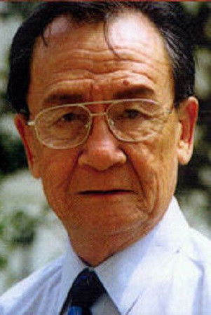 Wang Zhenrong backdrop