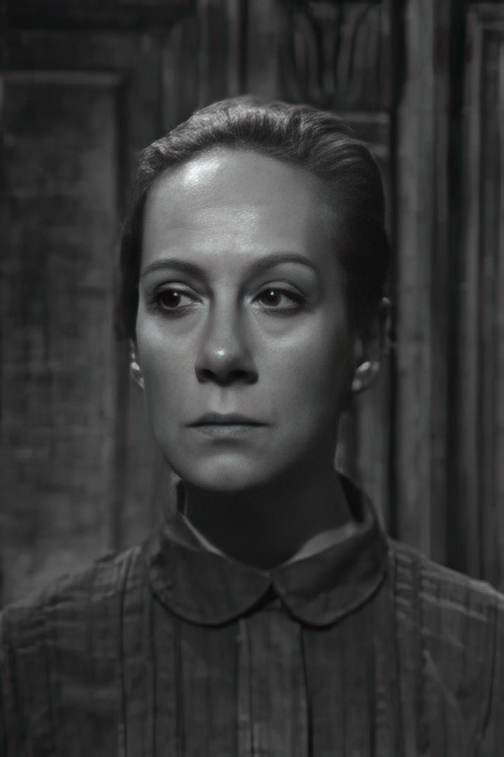 Odette Piquet backdrop