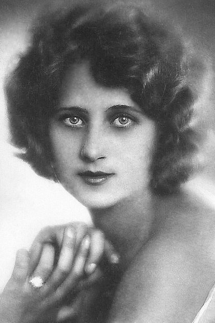 Anita Janová backdrop