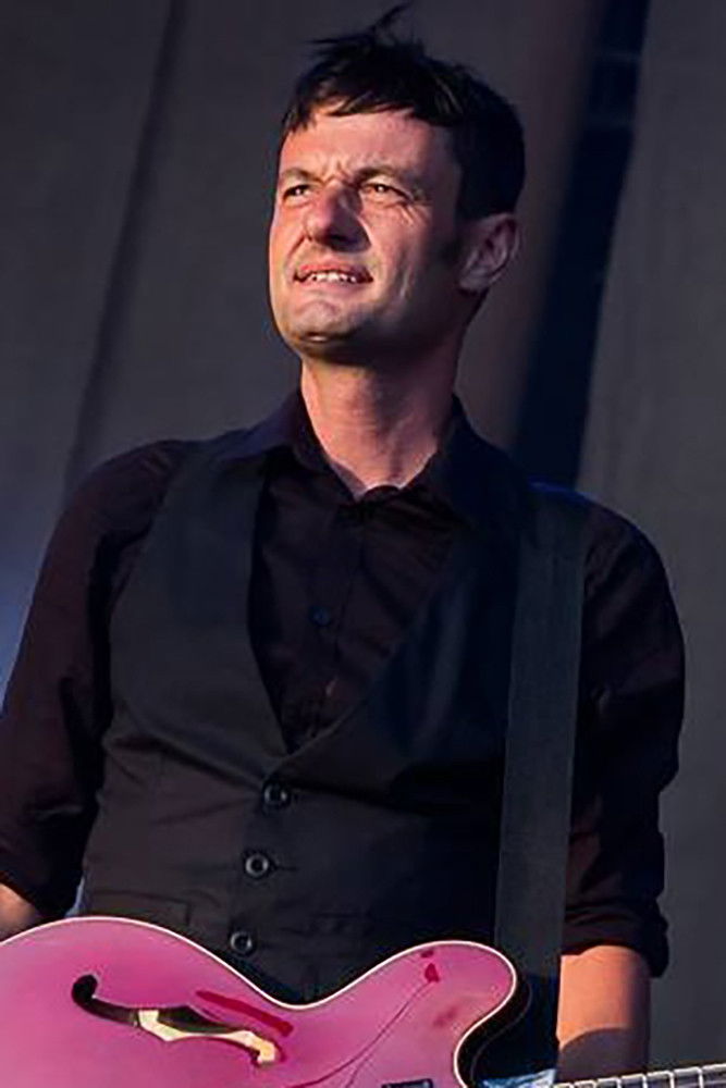 Nuno Rafael backdrop