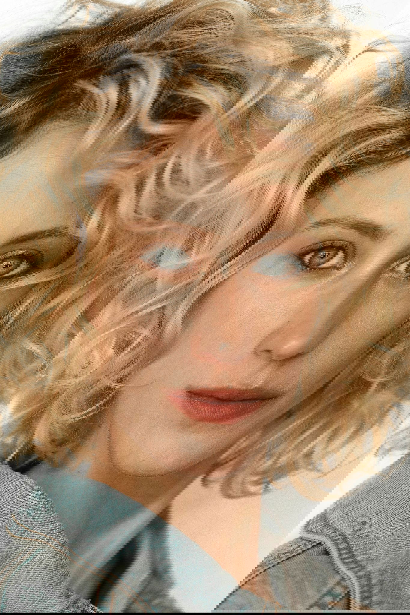 Teresa Riott backdrop