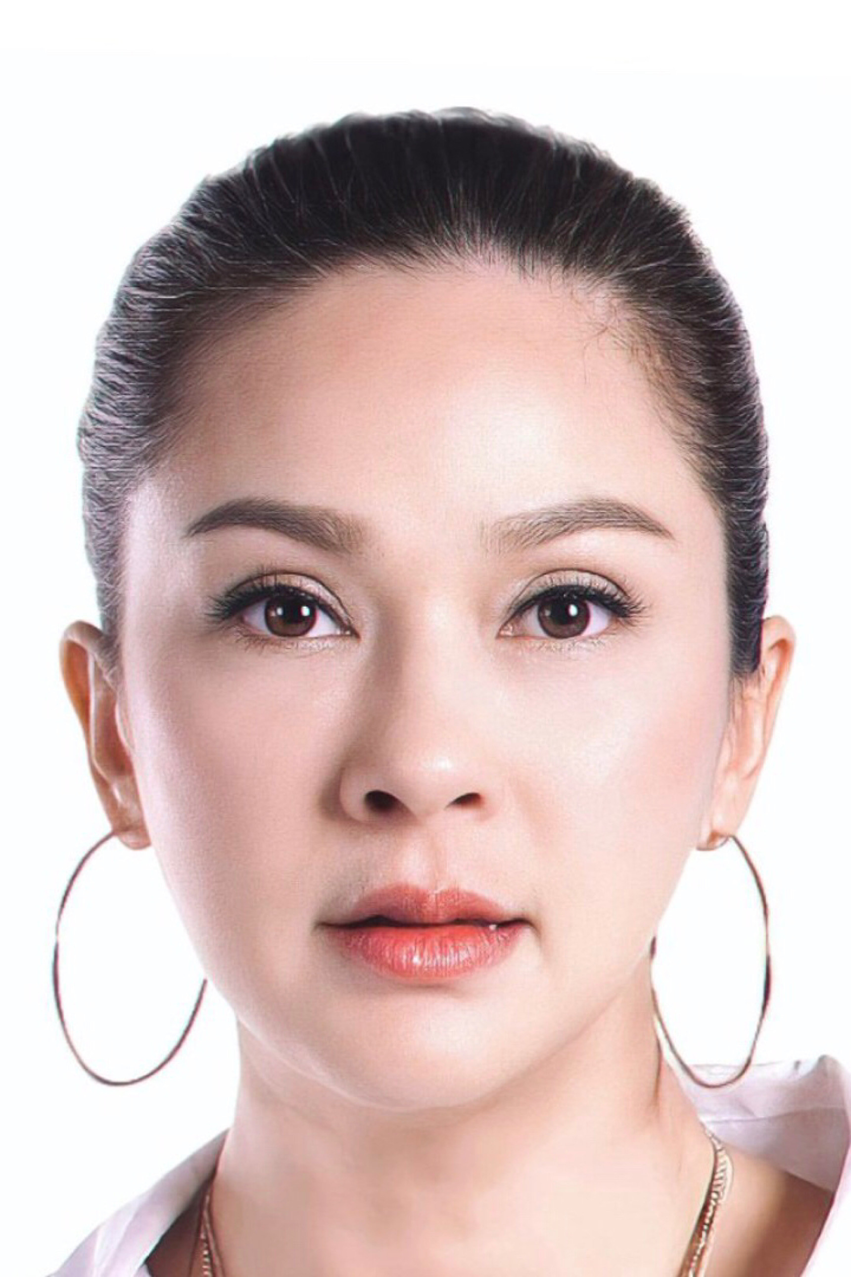 Kathaleeya McIntosh backdrop