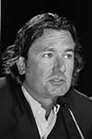 Peter Völkle backdrop